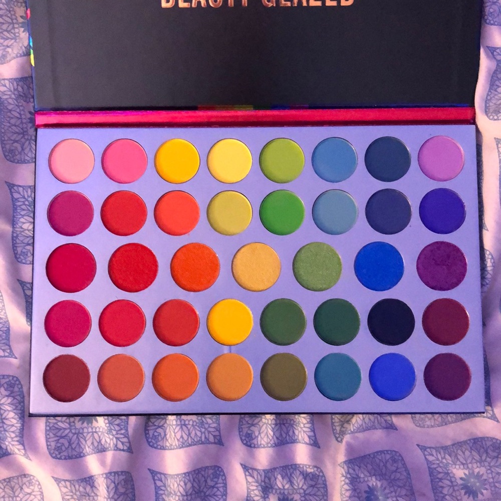Over the Rainbow Eyeshadow Palette